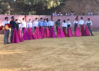Entrenamiento práctico de la Escuela Taurina en la Finca de Ávila Martín