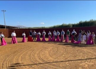 La Escuela de Ronda tienta en Los Palacios