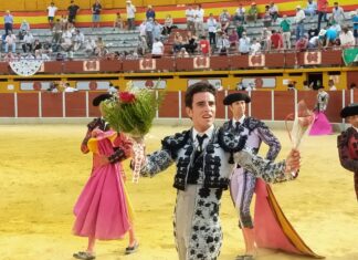 El Moli no se pudo traer el Trofeo Destino a la Glorieta a Ronda