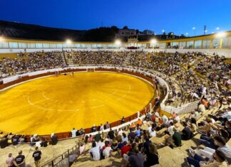 Manuel Rodríguez corta una oreja en Villanueva del Arzobispo