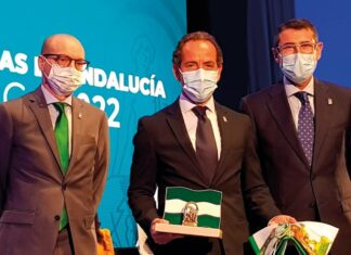 Reservatauro, Bandera de Andalucía por el 28 de febrero