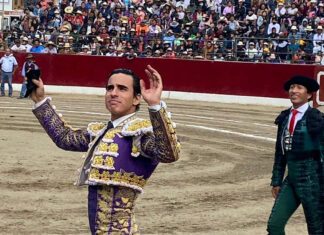 Joaquín Galdós comienza su maratón peruano a lo grande