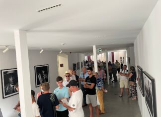 Nuevas colas (a la sombra) en el inicio de la venta de las entradas sueltas