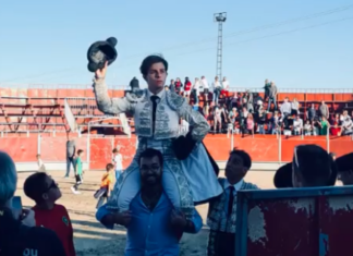 Puerta Grande para Ignacio Candelas en Portillo de Toledo