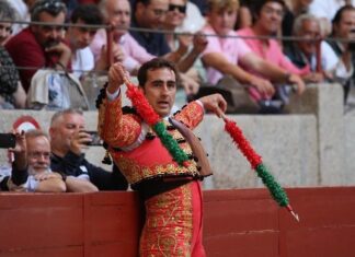 El triunfo fue para El Fandi en la reaparición de Galdós en Carhua (Perú)