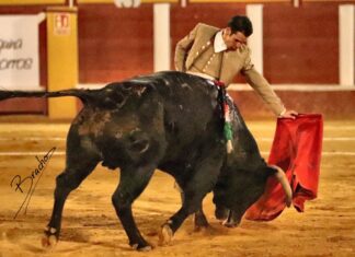 Fuengirola prepara un desplazamiento para acompañar a Juan Carlos Benítez en su alternativa