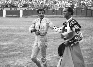 Carlos Abella diserta sobre ‘El Verano Sangriento’ de Luis Miguel Dominguín y Antonio Ordóñez