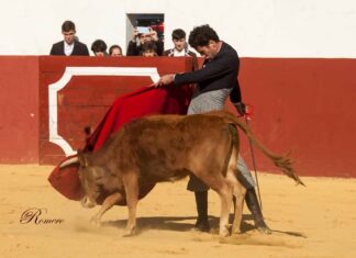 El Moli, toreo rondeño en la final del Bolsín de La Carlota