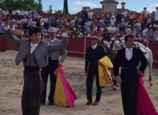 Francisco Martín triunfa con Canales Rivera y Rocío Romero en Santa Olalla (Toledo)