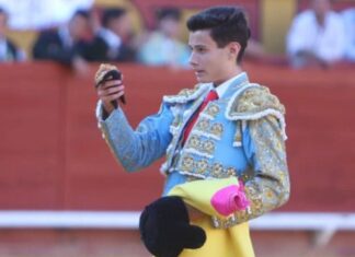 El Gali corta una oreja en su Algeciras