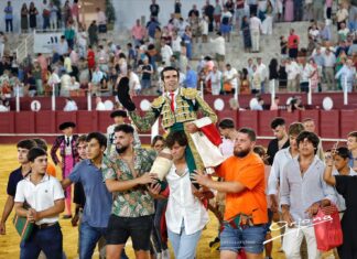 Dieciséis años de espera y Puerta Grande a la primera