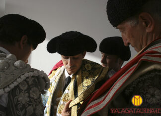 Hasta el Paseíllo: Tarde de emociones con la alternativa de Lavado (Galería)