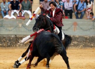 Orden de lidia de la Corrida Rondeña de Rejones