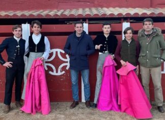 Tentaderos en ganaderías salmantinas para la Escuela de Málaga