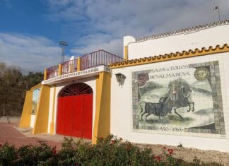 La Asociación Cultural Taurina de Benalmádena nace para luchar por su plaza