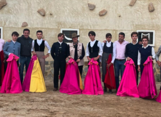 La Escuela Taurina de Málaga se va a tentar a ganaderías del Norte
