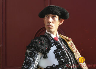 Hasta el paseíllo: ‘No hay billetes’ también en el patio de caballos