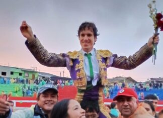 Santana Claros sigue imparable bajo la lluvia en Santa Cruz de Cajamarca