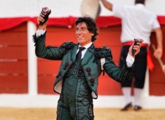 Curro Díaz recibirá el I Trofeo Málaga Taurina al Triunfador en Plazas de la Provincia