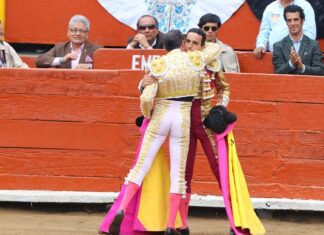 Oreja de peso para un Galdós que no pudo salir a hombros con Ponce de Acho
