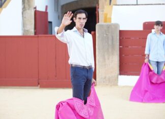 Fortes imparte magisterio este domingo en Coín con la Escuela Taurina Costa del Sol