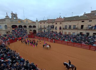 Ovación a El Gali en el Carnaval del Toro de Ciudad Rodrigo