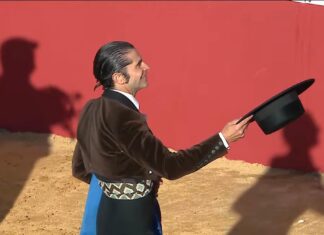 Oreja a Javier Conde en el triunfal festival de Higuera de la Sierra