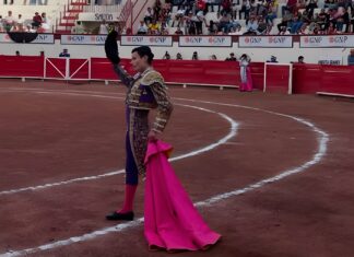El Gali malogra con la espada su debut en México