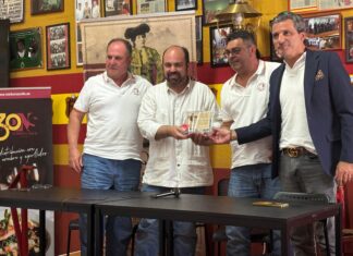 La Peña Taurina de Cártama es homenajeada en el III Encuentro Provincial