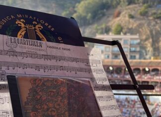 La Banda de Miraflores Gibraljaire presenta su repertorio para la Feria de Málaga 2025