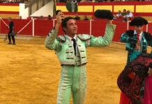 Oreja para el malagueño Alejandro Brescia en la tercera del Certamen Interprovincial en Motril