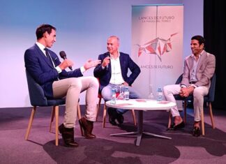 Emilio de Justo y Fortes ponen el ‘no hay billetes’ en el coloquio previo a su mano a mano en La Malagueta