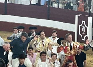 Tarde para el recuerdo en el 20 aniversario de alternativa de David Galán