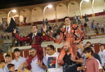 El embrujo de Emilio de Justo y la frescura de Marco Pérez enamoran en la Goyesca de Antequera