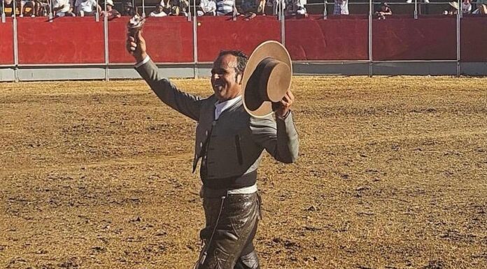 Ferrer Martín sigue su racha triunfal en Paredes de Nava