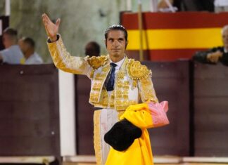 Gran acontecimiento en Muro por el 30 aniversario de alternativa de Javier Conde