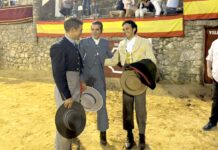 Oreja a un inspirado Javier Conde en el festival flamenco celebrado en su honor en Villaluenga del Rosario