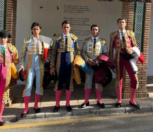 Triunfos de Miguel Rayo y Héctor Nieto en Cortes de la Frontera